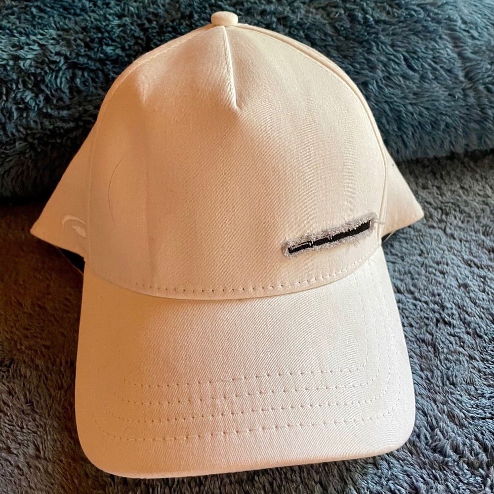 MADISON CLUB Golf Hat, NWOT, size S/M, Exclusive La Quinta CC